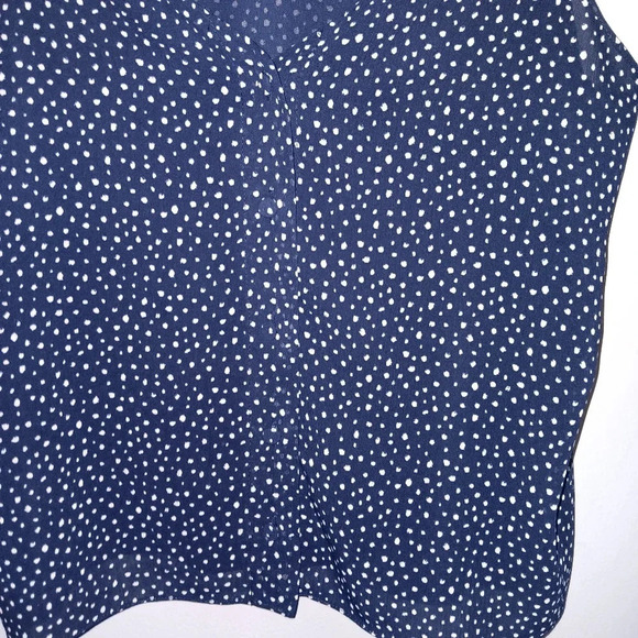 J.crew women's button-down top size XS blue and white polkadot - Picture 6 of 6